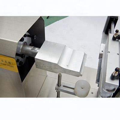Verpakkingsmachine voor cosmetische verpakkingsproducten SM-4525 Plastic Shrink Wrap Machine