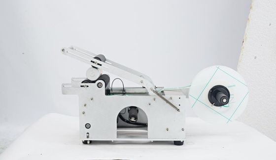 Energiebesparende ronde etiket applicator voor flessen 150 mm Diameter ronde etiket applicator