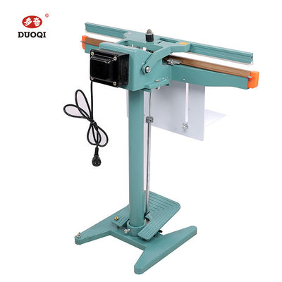 Gemakkelijk te bedienen DUOQI PFS-650*1 Voedselindustrie Aluminium Frame Foot Pedal Sealing Machine