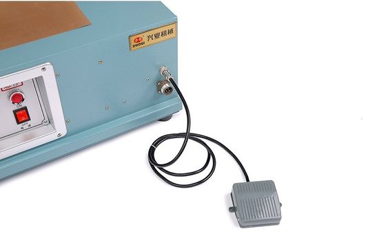 Gemakkelijk te bedienen gas aangedreven pneumatische plastic zakken afdichting machine voor 60cm 80cm zakken