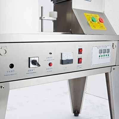 Verpakkingsmachine voor cosmetische verpakkingsproducten SM-4525 Plastic Shrink Wrap Machine